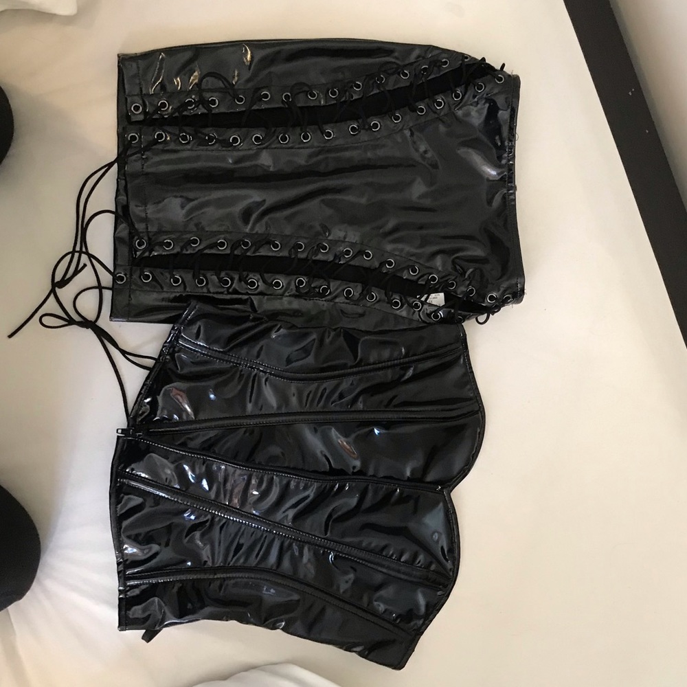 WET LOOK LACE UP SKIRT AND CORSET SET